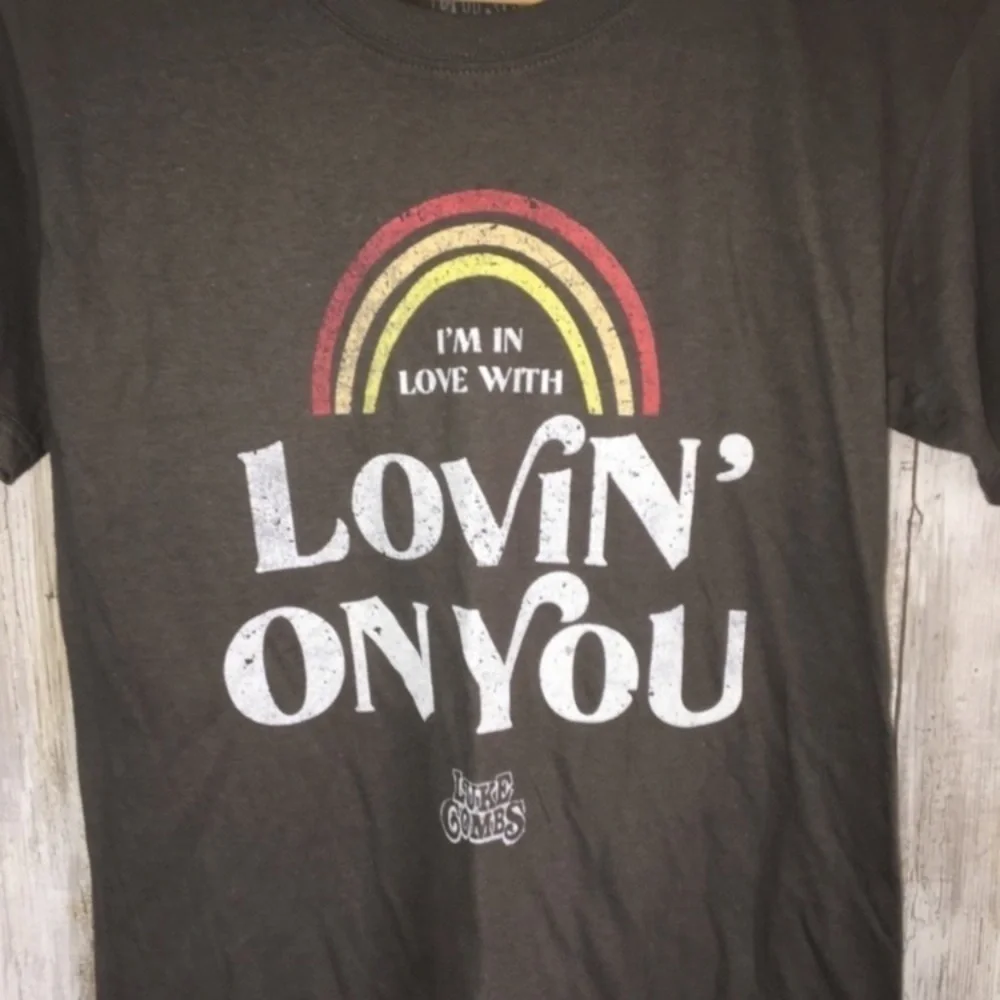 NWT Luke Combs Lovin’ On You Tee - Picture 2 of 5